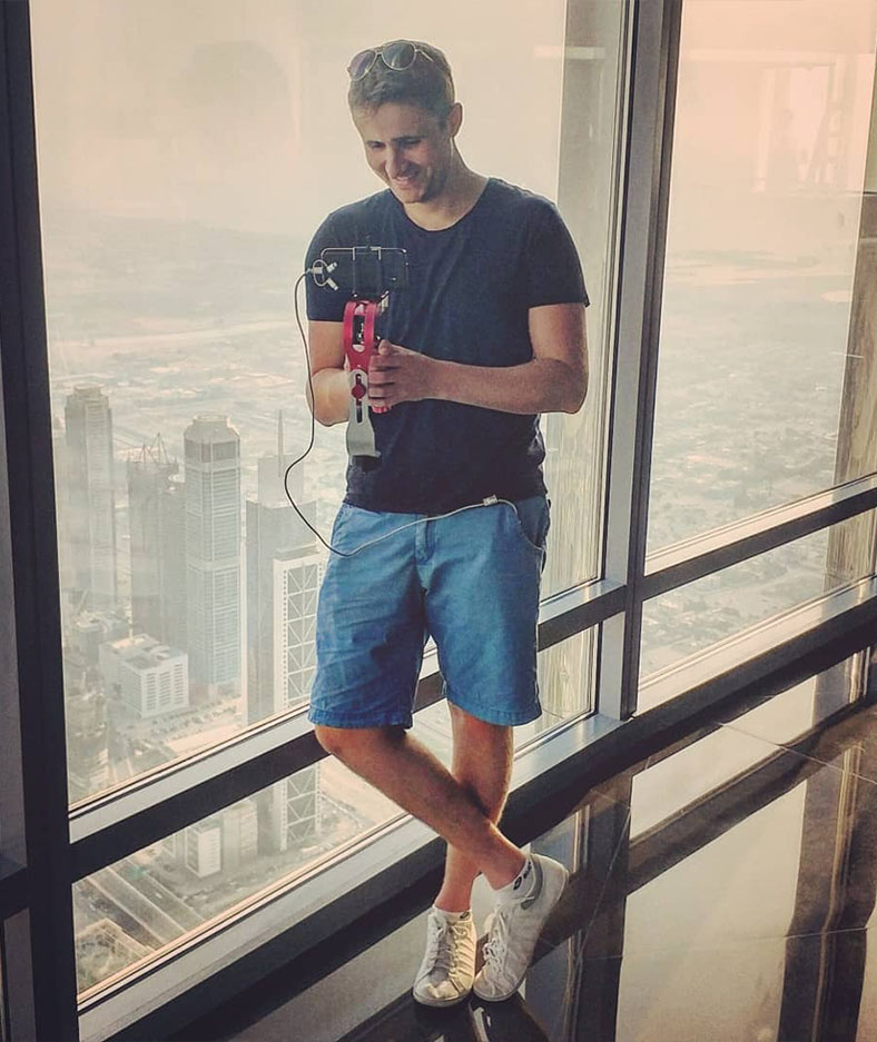 Daniel CEO
